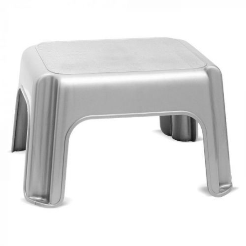 Šedá stolička Addis Step Stool Metallic