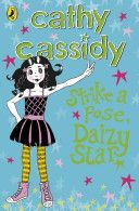 Strike a Pose, Daizy Star (Cassidy Cathy)(Paperback)