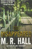Disappeared (Hall M. R.)(Paperback)