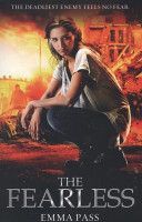 Fearless (Pass Emma)(Paperback)