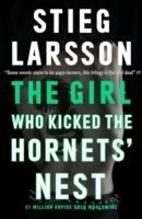 Girl Who Kicked the Hornets' Nest (Larsson Stieg)(Paperback)