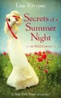 Secrets of a Summer Night (Kleypas Lisa)(Paperback)