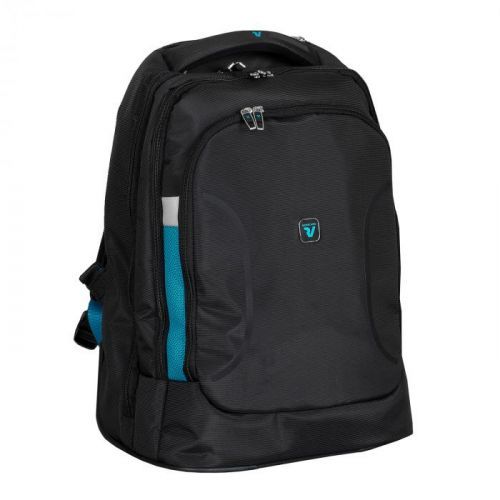 Černý cestovní batoh s modrými detaily