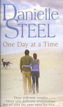 One Day at a Time (Steel Danielle)(Paperback)