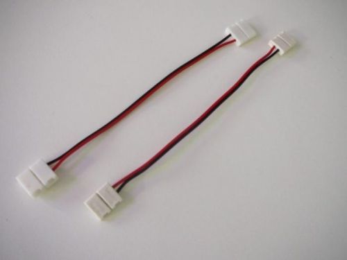 T-LED Spojka pro LED pásek s kabelem CLICK Vyberte šířku konektoru: Pro 8mm šířku pásku 112134