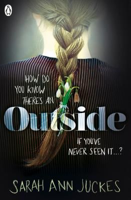 Outside (Juckes Sarah Ann)(Paperback / softback)