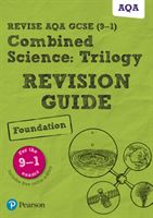 Revise AQA GCSE Combined Science: Trilogy Foundation Revision Guide - (with free online edition) (Lowrie Pauline)(Mixed media product)