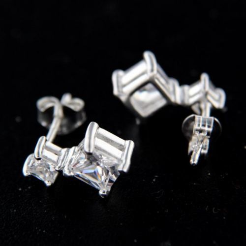 Stříbrné náušnice 14657