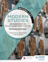 National 4 & 5 Modern Studies: Democracy in Scotland and the UK: Second Edition (Cooney Frank)(Paperback)