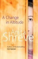 Change in Altitude (Shreve Anita)(Paperback)