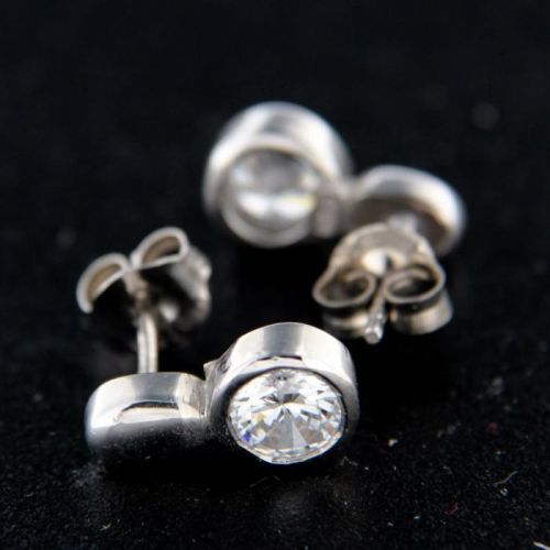 Stříbrné náušnice 14713