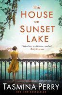 House on Sunset Lake (Perry Tasmina)(Paperback)