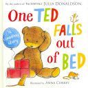One Ted Falls Out of Bed (Donaldson Julia)(Board book)