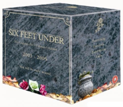 Six Feet Under: The Complete Seasons 1-5 (Rodrigo Garca;Kathy Bates;Rose Troche;Michael Cuesta;Michael Engler;Daniel Attias;Alan Taylor;Alan Poul;Miguel Arteta;) (DVD / Box Set)