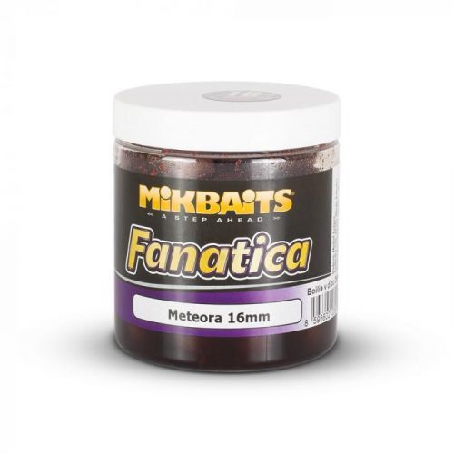 Mikbaits Boilie v dipu Fanatica 250ml - Oliheň & Black pepper & Asa 24mm