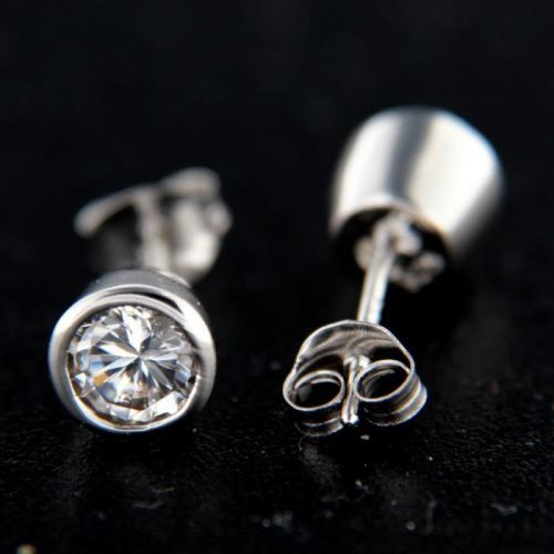 Stříbrné náušnice 14667