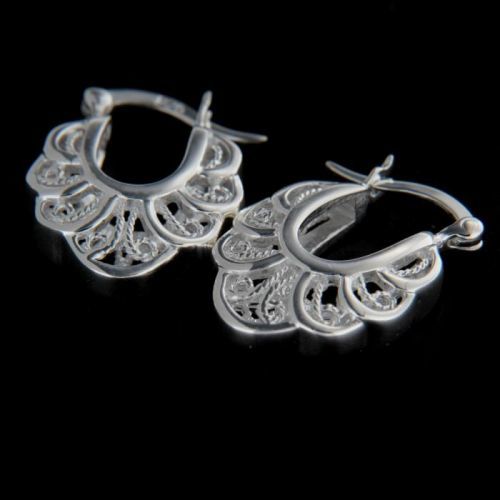 Stříbrné náušnice 13725