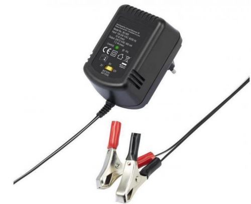 Nabíječka olověných akumulátoru 12V, 0,6A