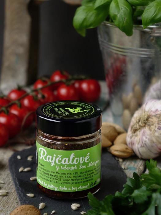 Hradecké Delikatesy Pesto ze sušených rajčat San Marzano