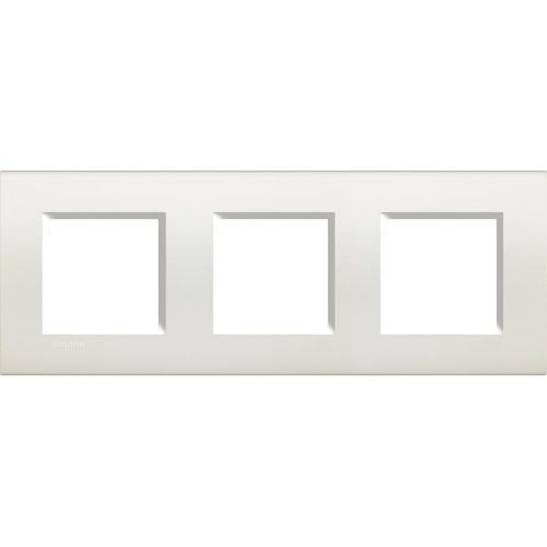 Bticino Living.Light rámeček 2+2+2M bílá LNA4802M3BI
