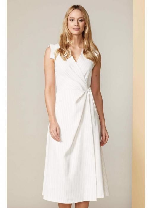 Zavinovací bíle šaty