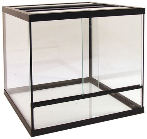 Terarium ANTE s jednoduchým větráním 225l Ante