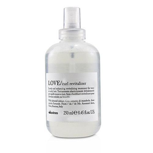 Davines Lehký sprej pro oživení vln Essential Haircare Love (Curl Revitalizer) 250 ml