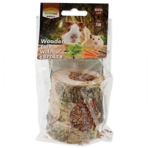 Válec NATURE LAND Nibble s mrkví dřevěný 150g