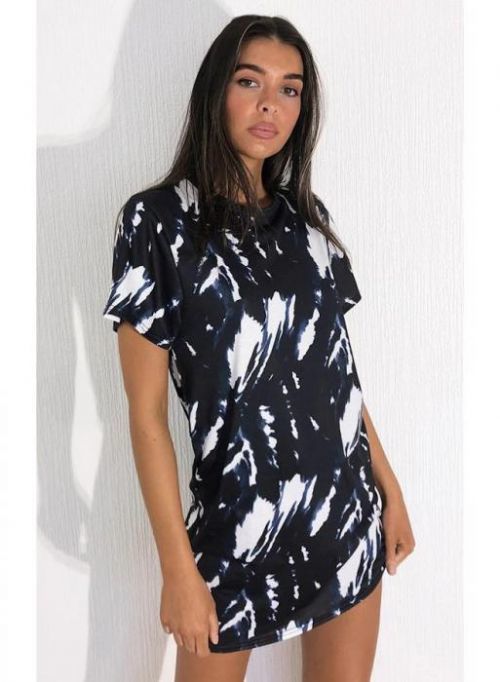 Tričkové šaty s batikovaným vzorem