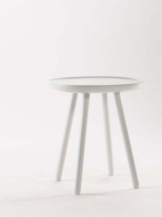 Bílý odkládací stolek z masivu EMKO Naïve Small, ø 45 cm