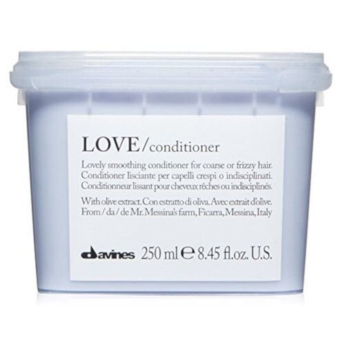 Davines Uhlazující kondicionér pro nepoddajné a krepaté vlasy Essential Haircare Love (Smooth Conditioner) 250 ml