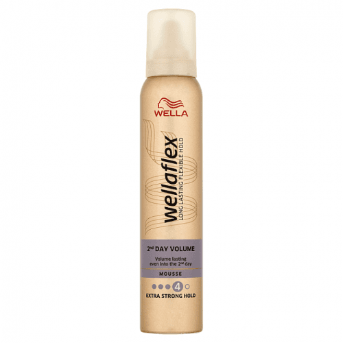 Wella Wellaflex 2nd Day Volume pěnové tužidlo 200ml