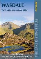 Walking the Lake District Fells - Wasdale - The Scafells, Great Gable, Pillar (Richards Mark)(Paperback / softback)