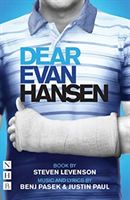 Dear Evan Hansen: The Complete Book and Lyrics (West End Edition) (Levenson Steven)(Paperback / softback)