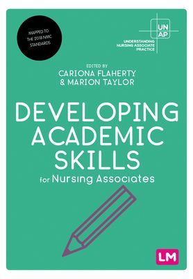 Developing Academic Skills for Nursing Associates (Flaherty Cariona)(Paperback / softback)