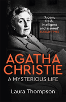Agatha Christie - A Mysterious Life (Thompson Laura)(Paperback / softback)