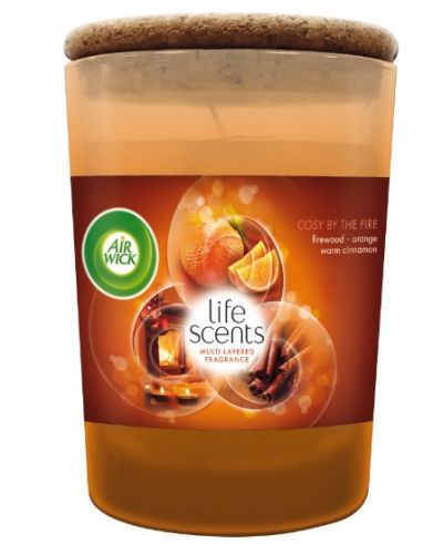 Air Wick Life Scents Pohodlí u krbu svíčka sklo 185 g