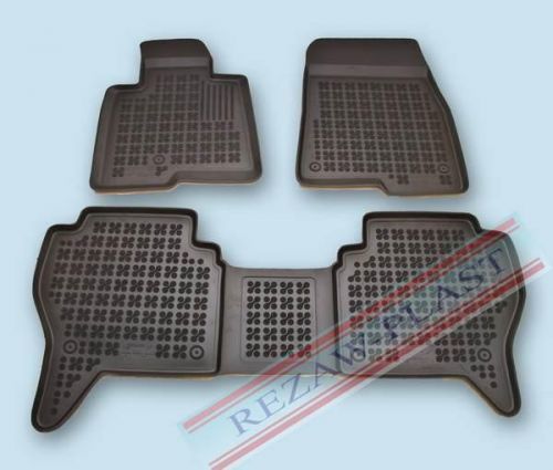 REZAW PLAST Gumové koberce se zvýšeným okrajem, Mitsubishi Pajero III, 2002->2006