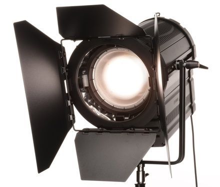 FOMEI LED WIFI 480F Fresnel