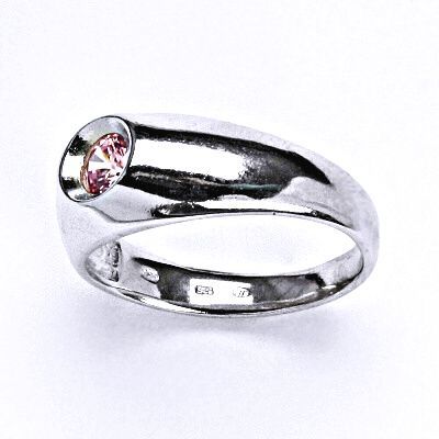 ČIŠTÍN s.r.o Stříbrný prsten s růžovým zirkonem , zásnubní, T 1418 5801