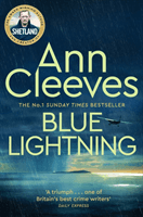 Blue Lightning (Cleeves Ann)(Paperback / softback)