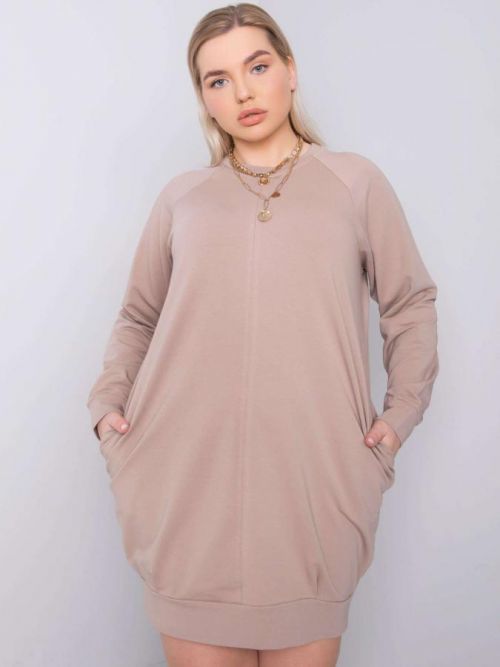 BÉŽOVÉ DÁMSKÉ ŠATY S KAPSAMI RV-SK-6296.99-BEIGE Velikost: 2XL