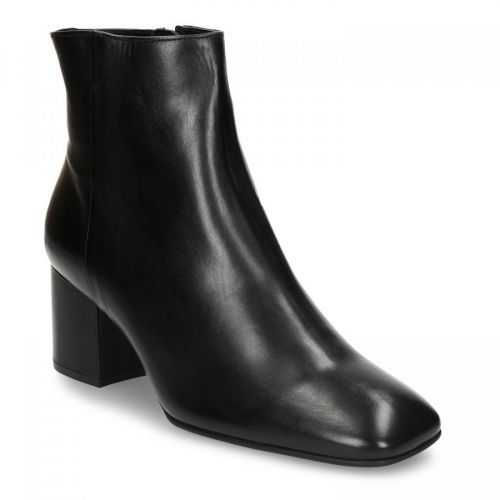 Černá dámská kožená kotníková obuv s hranatou špičkou